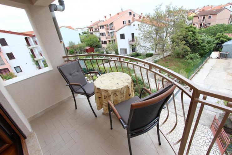 Apartments Fabris Rovinj Exterior photo