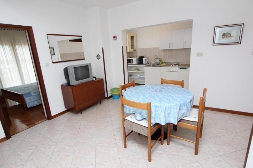 Apartments Fabris Rovinj Exterior photo